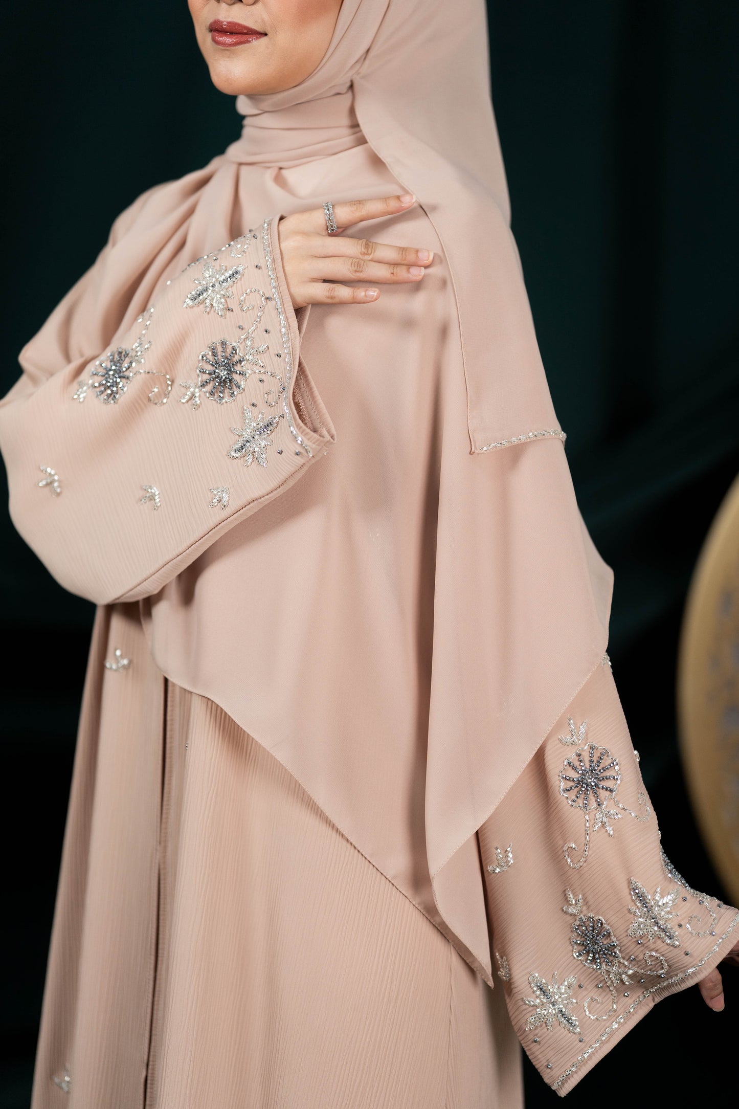 RANAA ABAYA SOFT BROWN