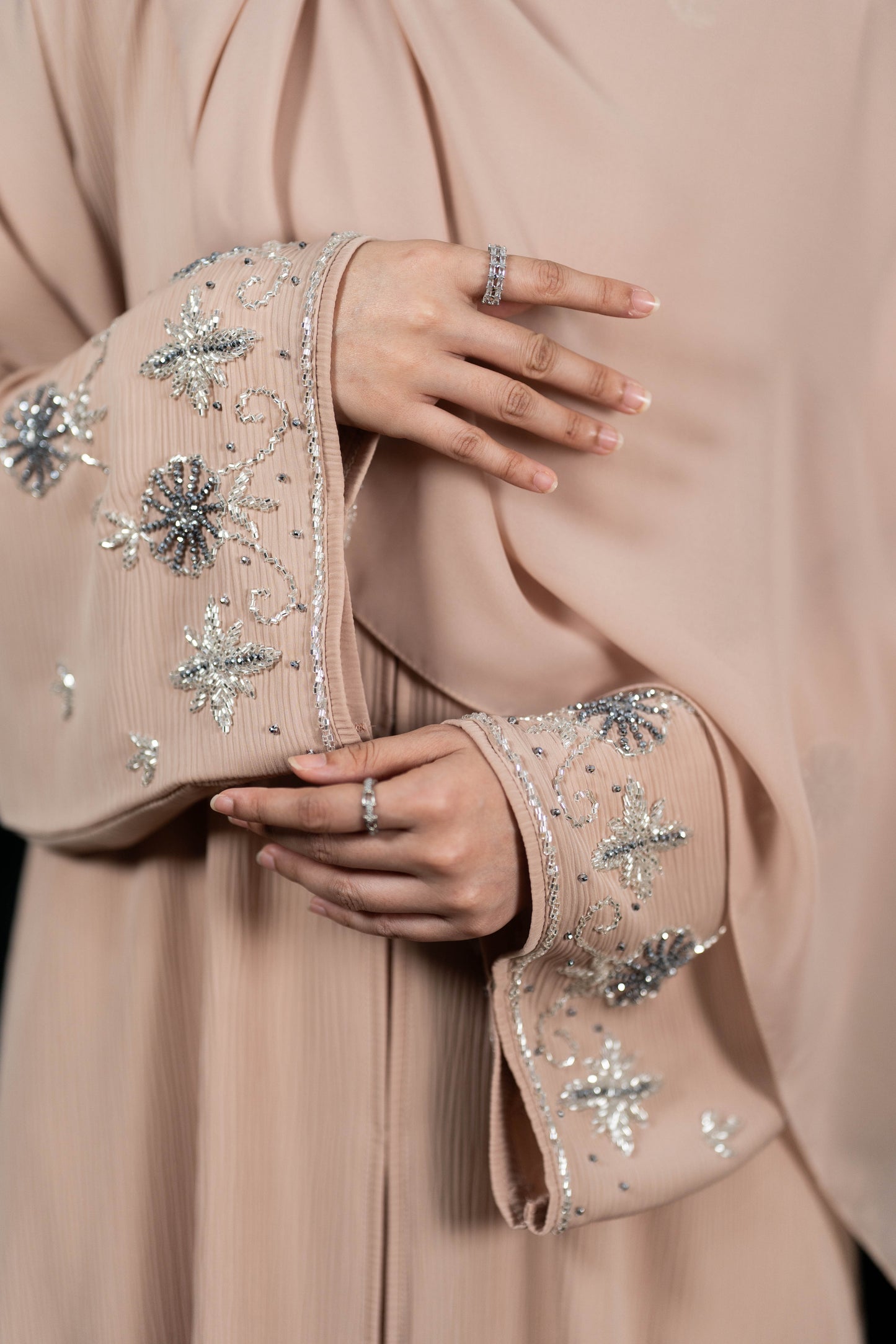 RANAA ABAYA SOFT BROWN