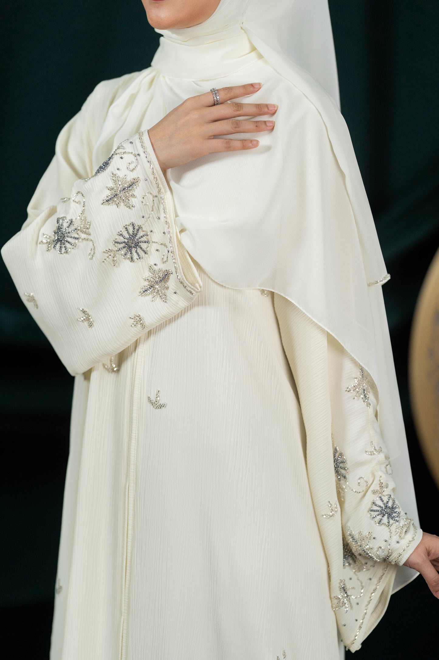 RANAA ABAYA SOFT YELLOW