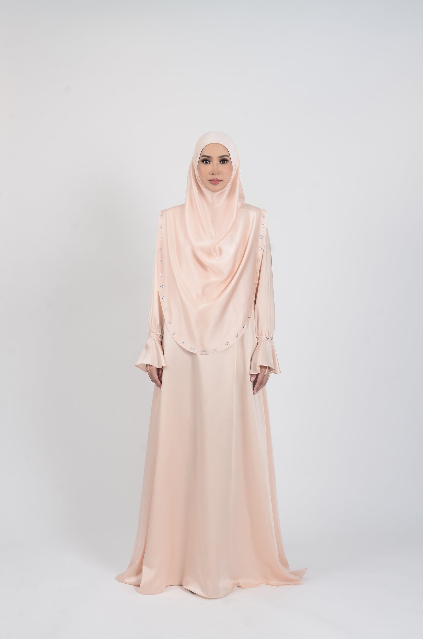JUBAH NAJEEHA - LIGHT PEACH