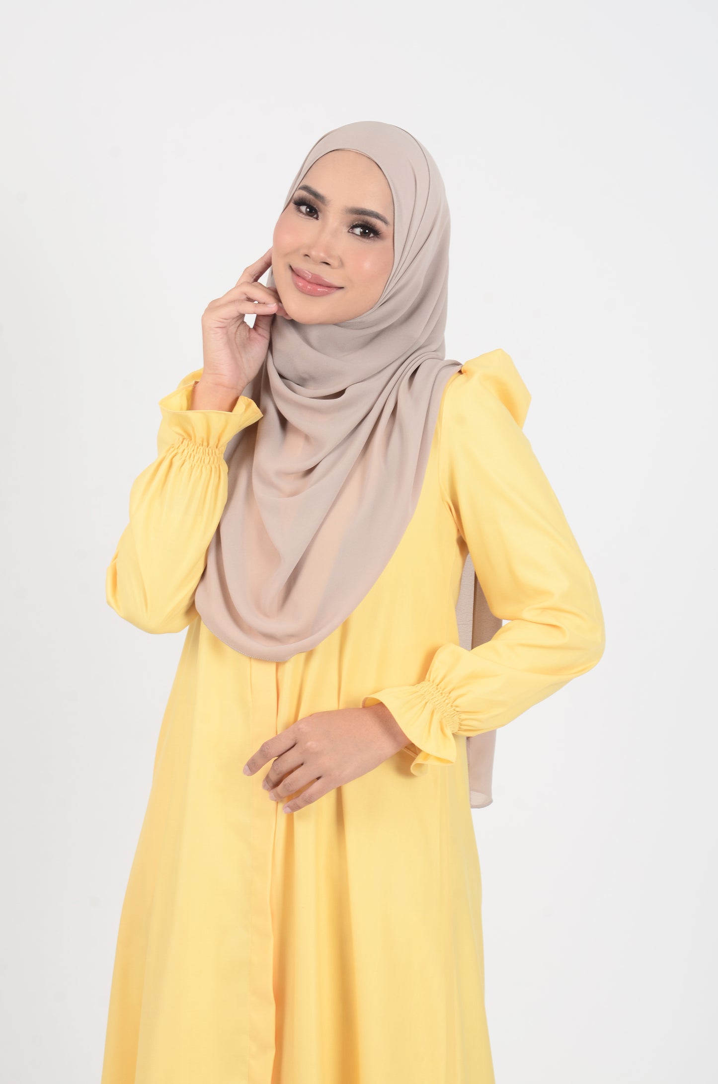 JUBAH ARDANI - DAISY YELLOW